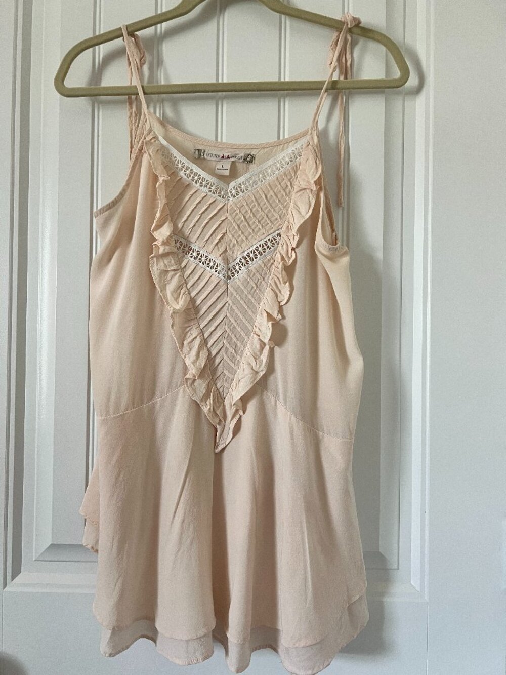 Chelsea &‎ Violet Petal Pastel Pink Boho Peplum Ruffle Lace Cami Tank Top L